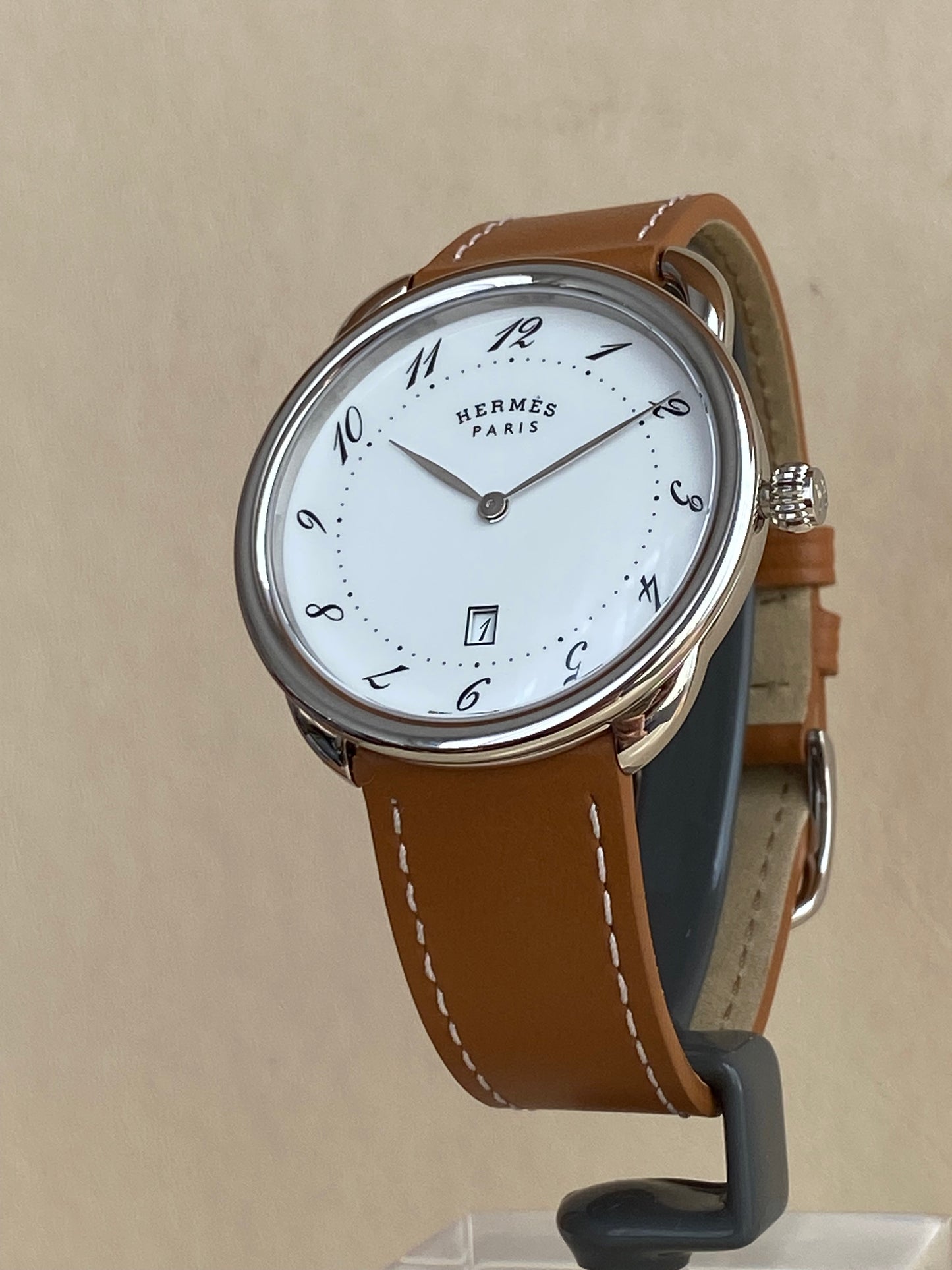Hermes Arceau G.M - AR7q.810
