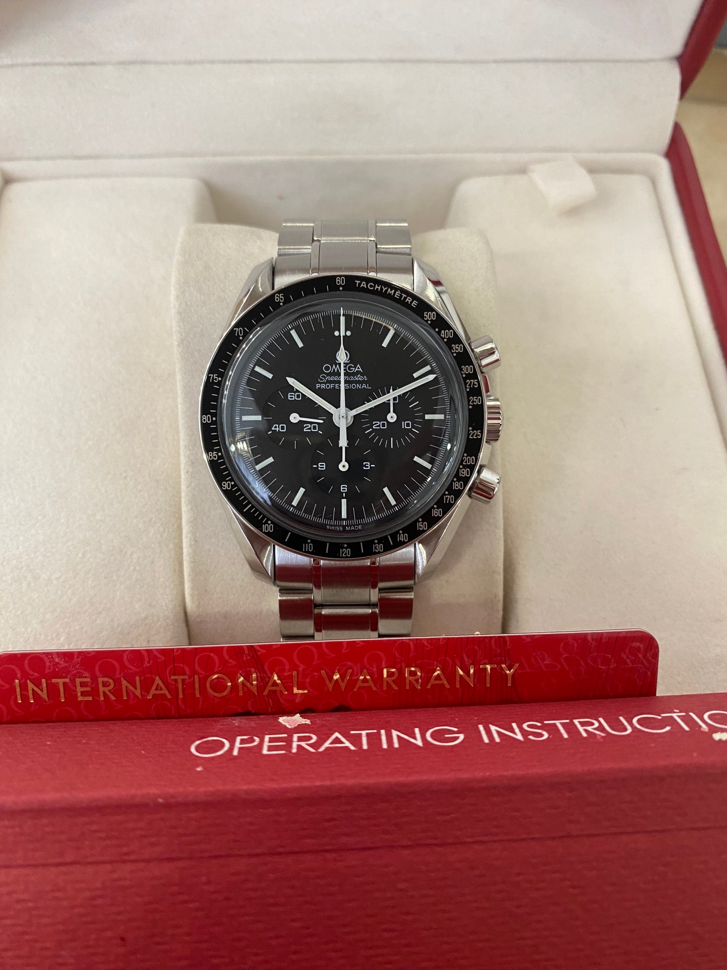 Omega Speedmaster Moonwatch - Full Set - 3570.50.00 - 145022