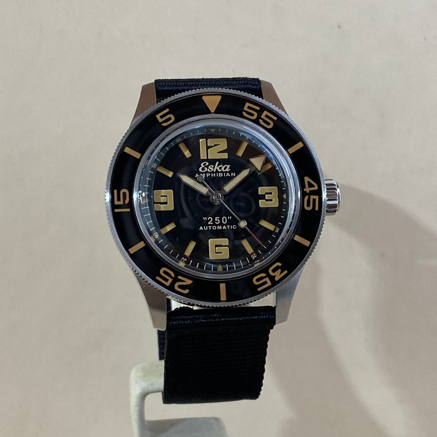 Eska Amphibian 250 - Black Shark - 1094-1