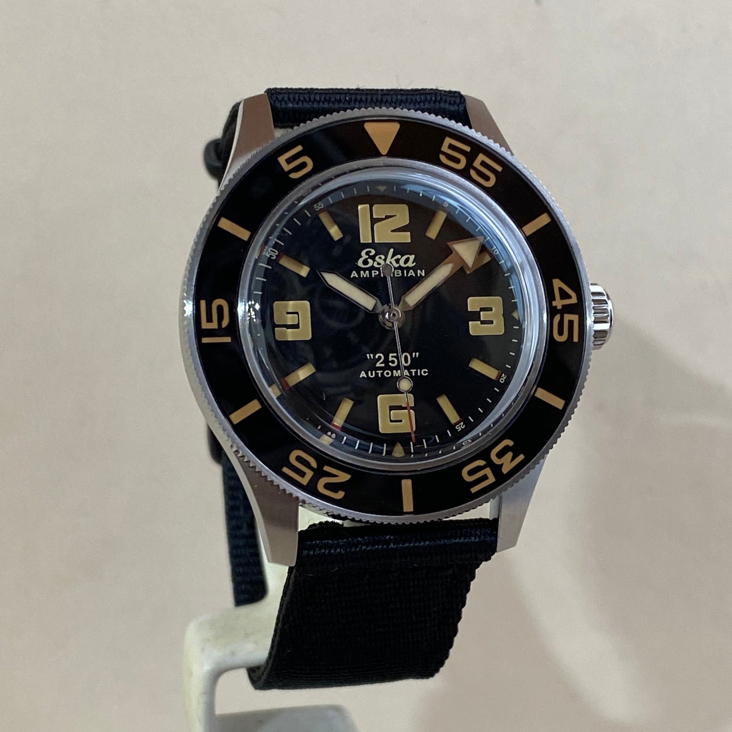 Eska Amphibian 250 - Black Shark - 1094-1