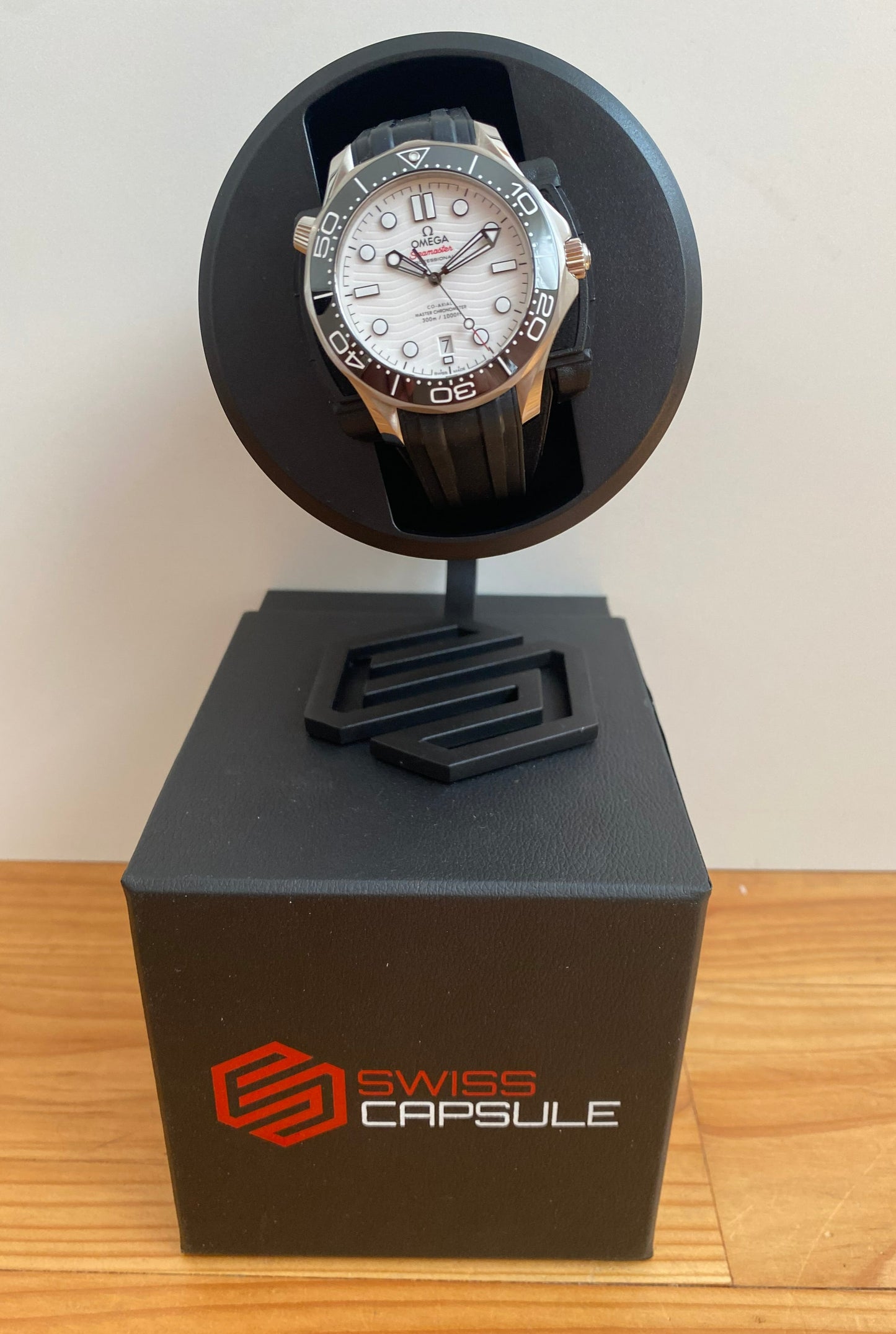 Swiss Capsule Noir Simulateur 1 Montre