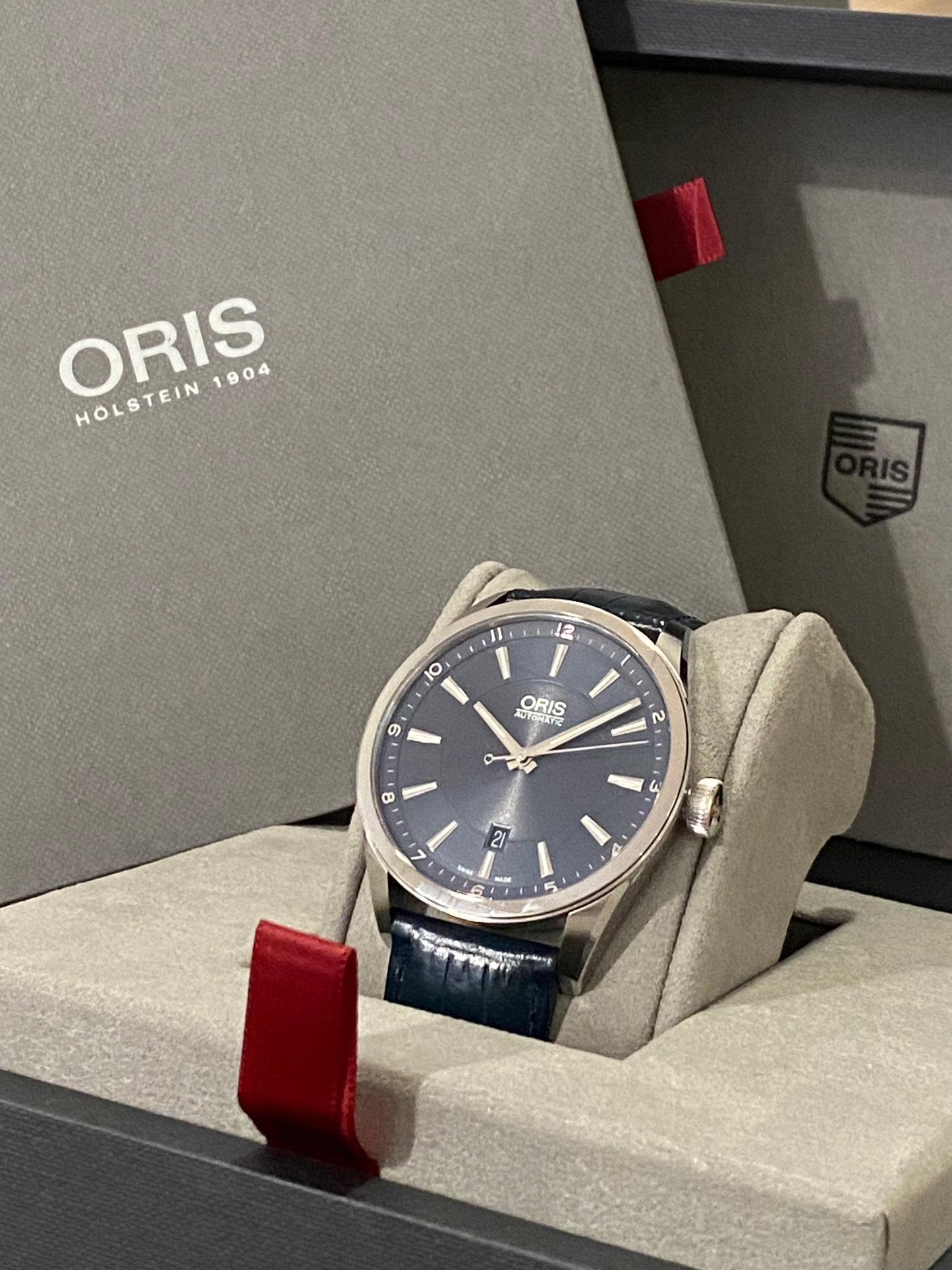 Oris Artix Date - 01 733 7642 4035-07 5 21 85FC