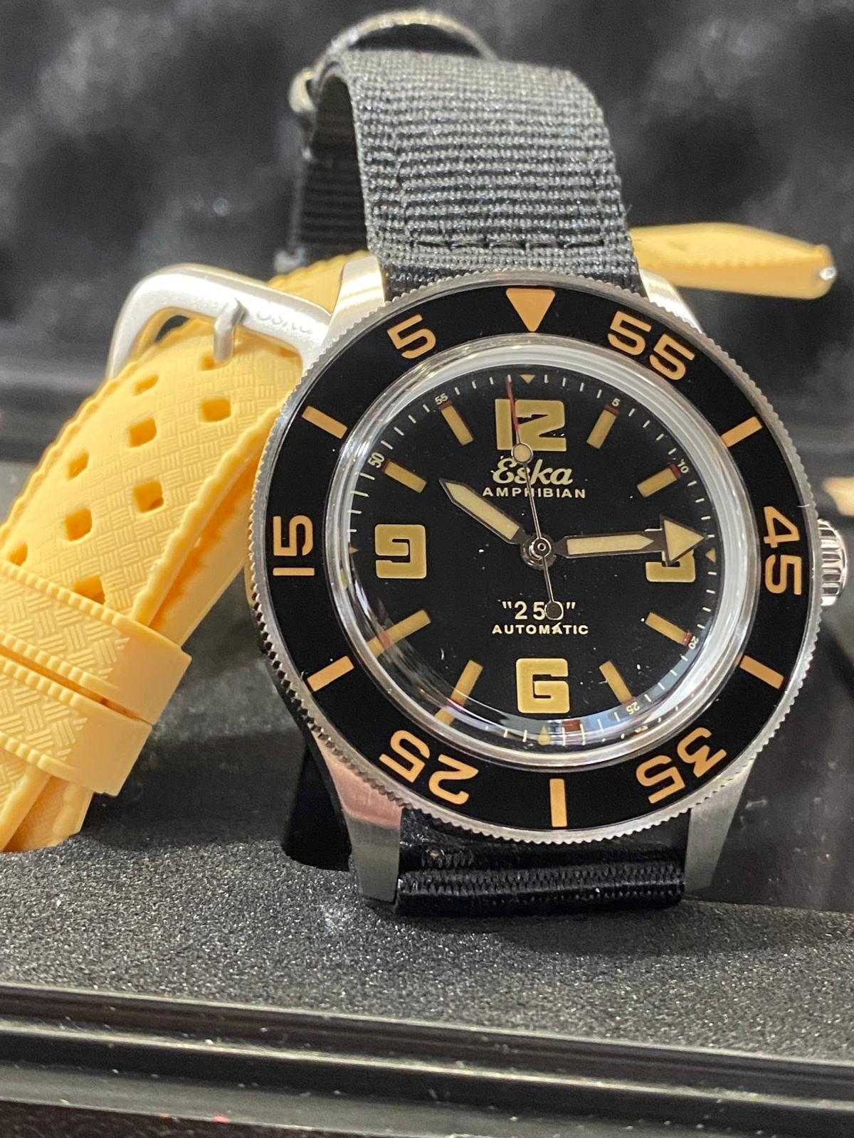 Eska Amphibian 250 - Black Shark - 1094-1