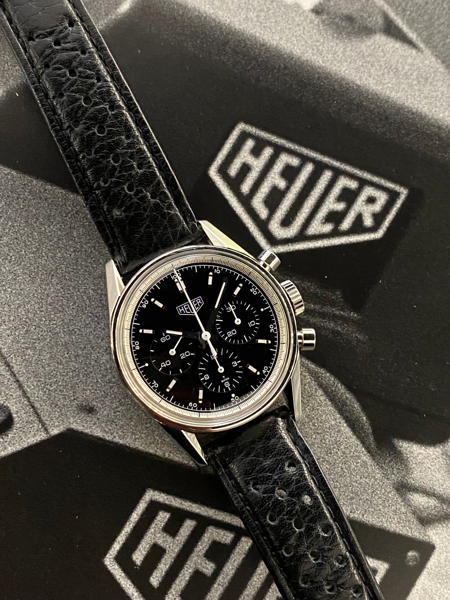 Heuer Carrera Chrono Réédition 1963 - CS3111