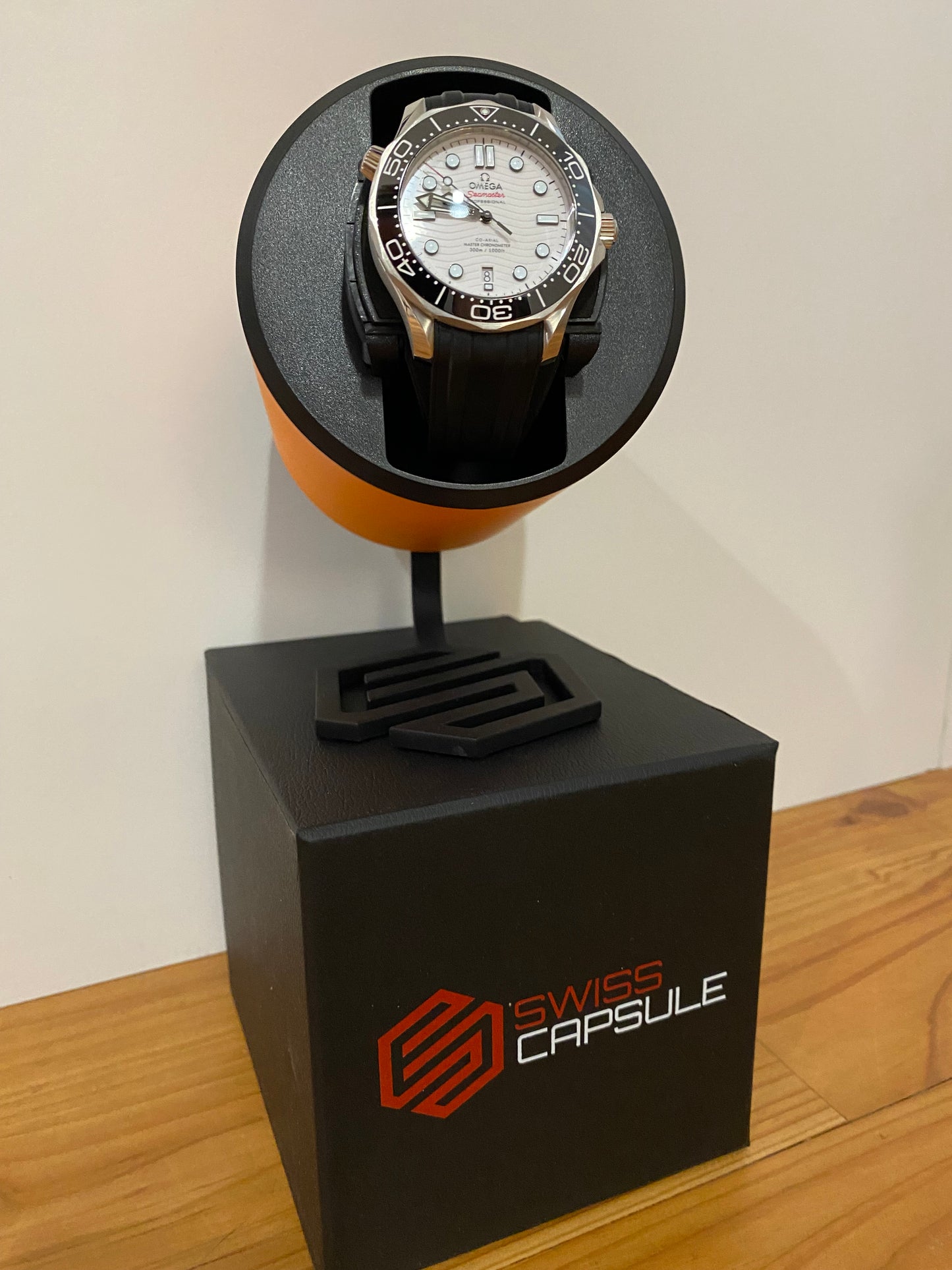 Swiss Capsule Orange Simulateur 1 Montre