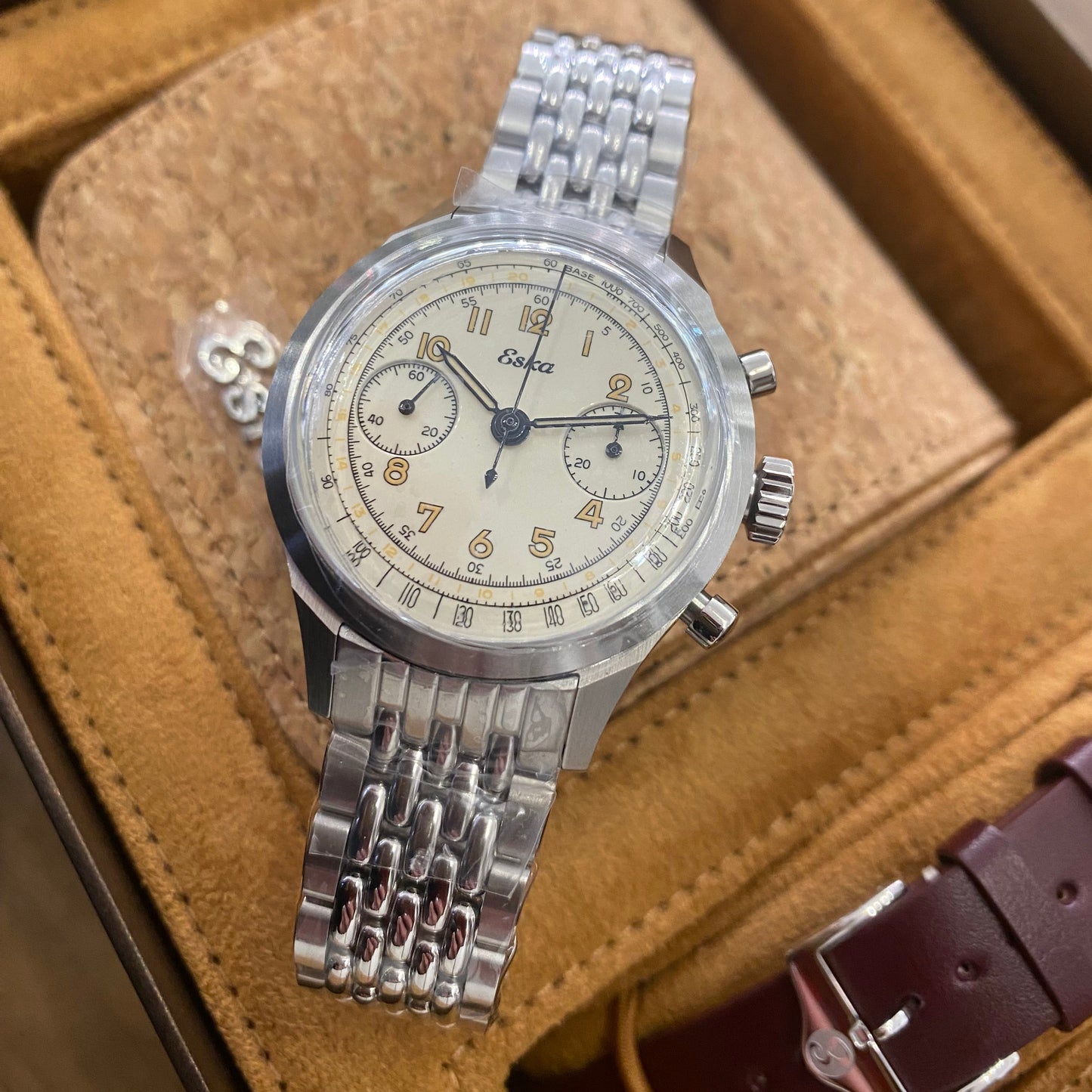 Eska Chrono Héritage Beige - SK25 - Montre Neuve