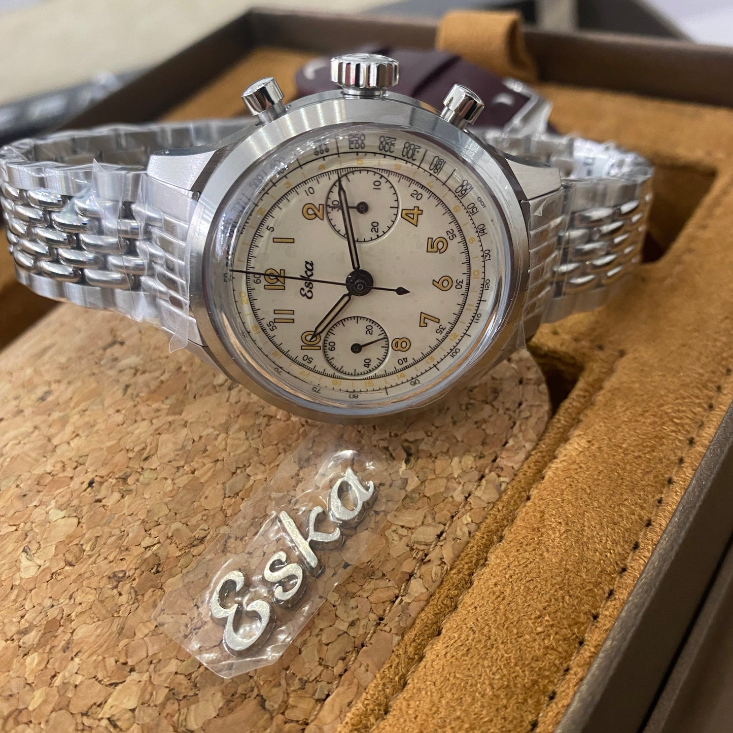 Eska Chrono Héritage Beige - SK25 - Montre Neuve