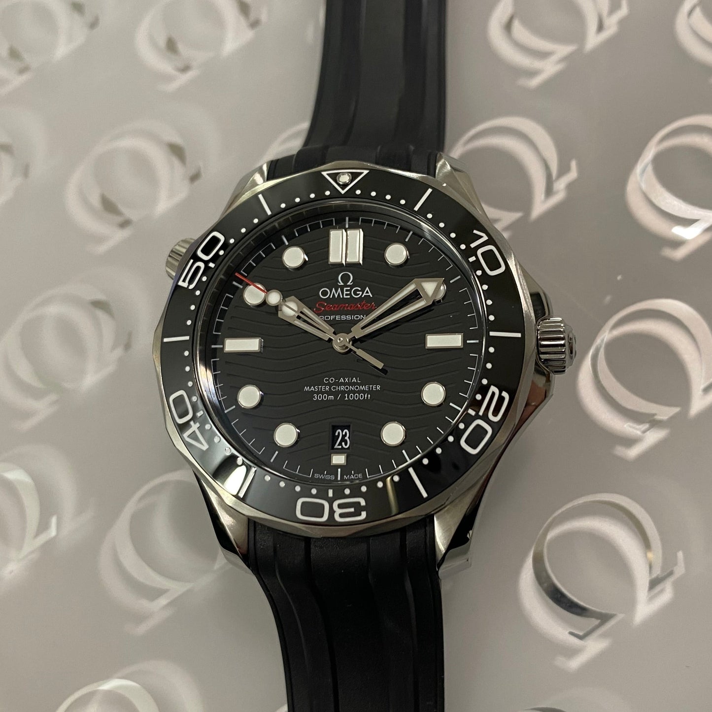 Omega Seamaster Diver 300 M Co-Axial - 210.32.42.20.01.001