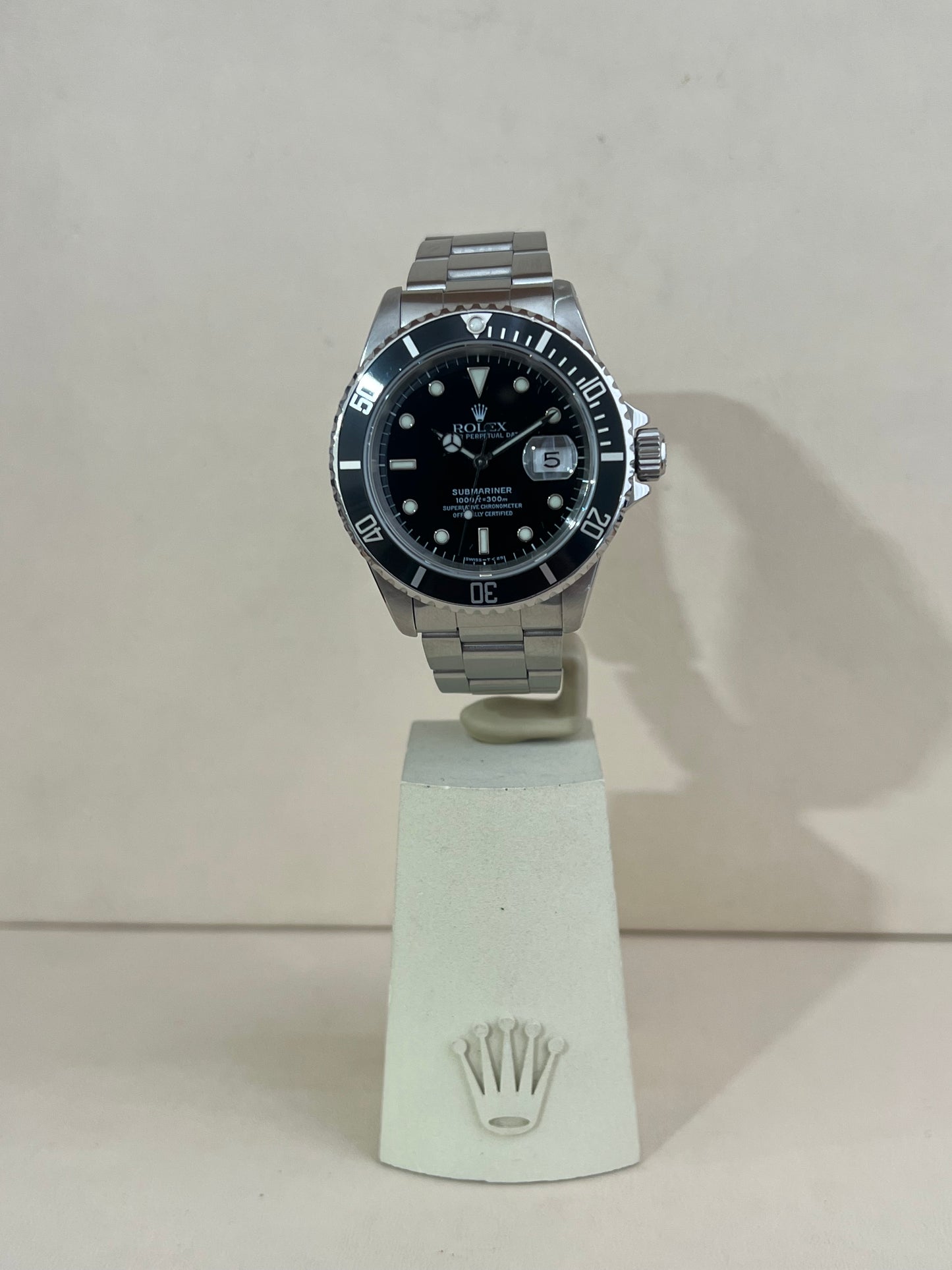 Rolex Submariner Date - 16610LN