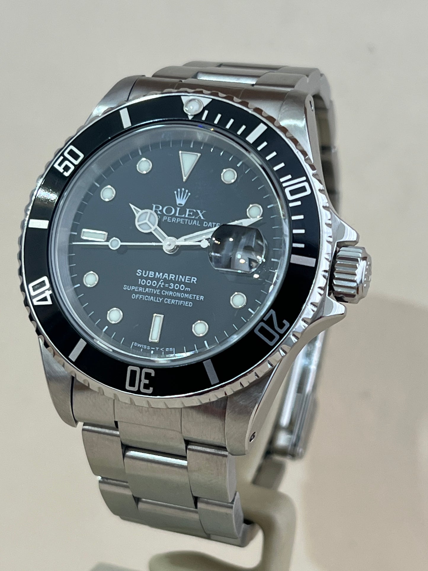 Rolex Submariner Date - 16610LN