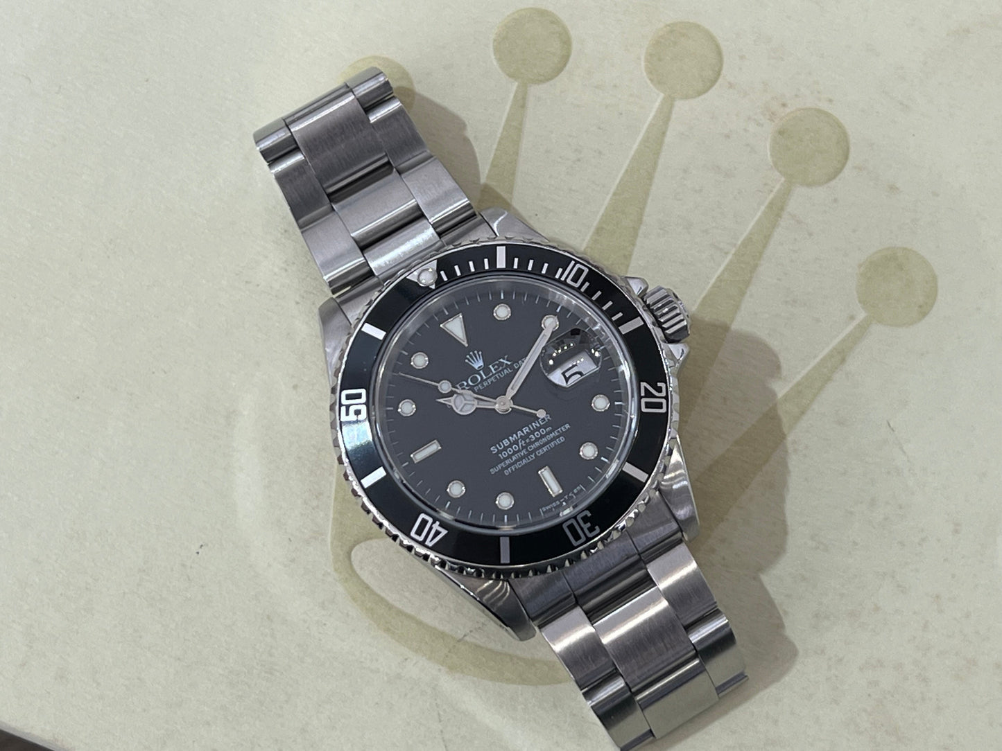 Rolex Submariner Date - 16610LN
