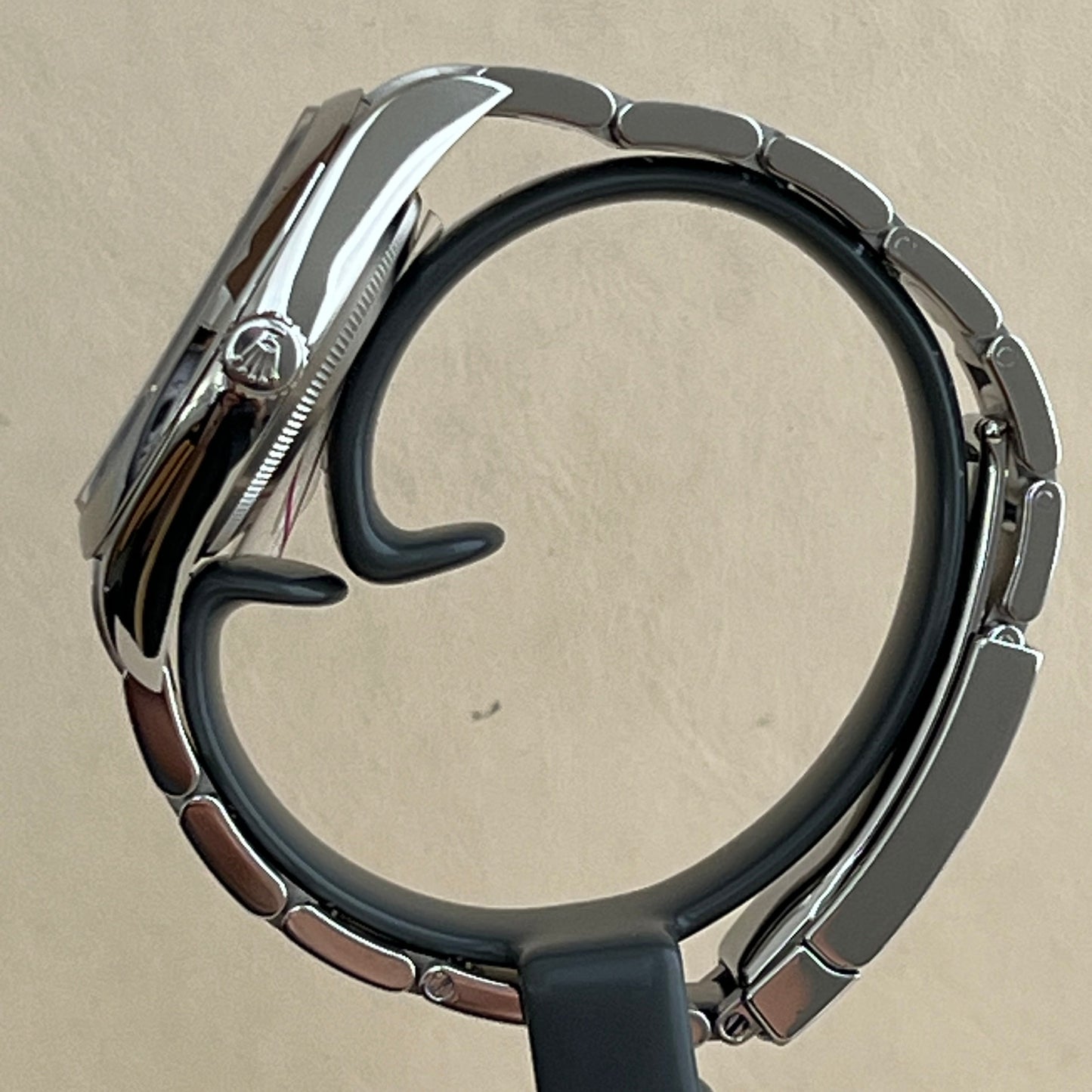 Rolex Oyster Perpetual 39 - 114300- Full Set
