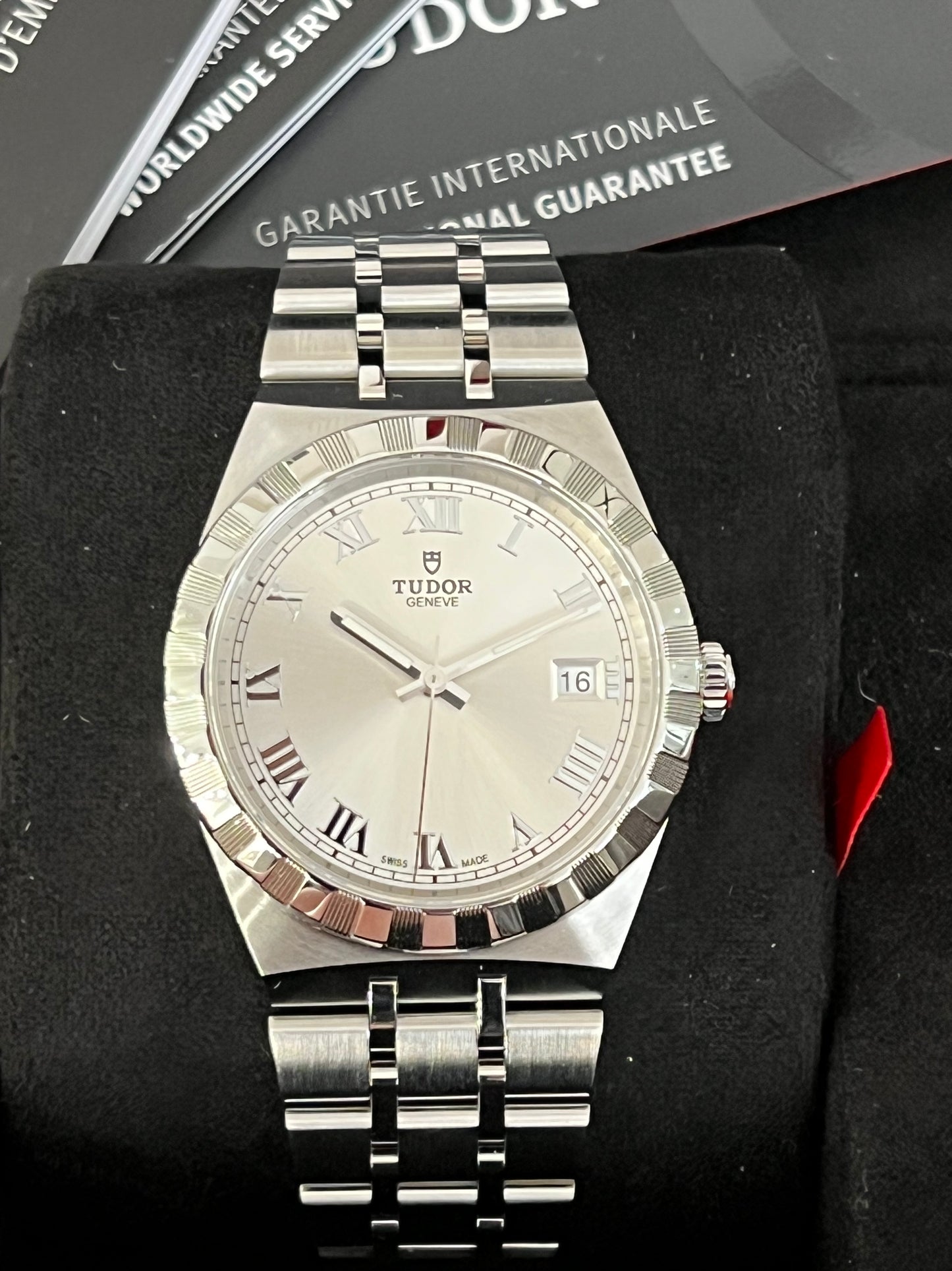 Tudor Royal 38 - 28500