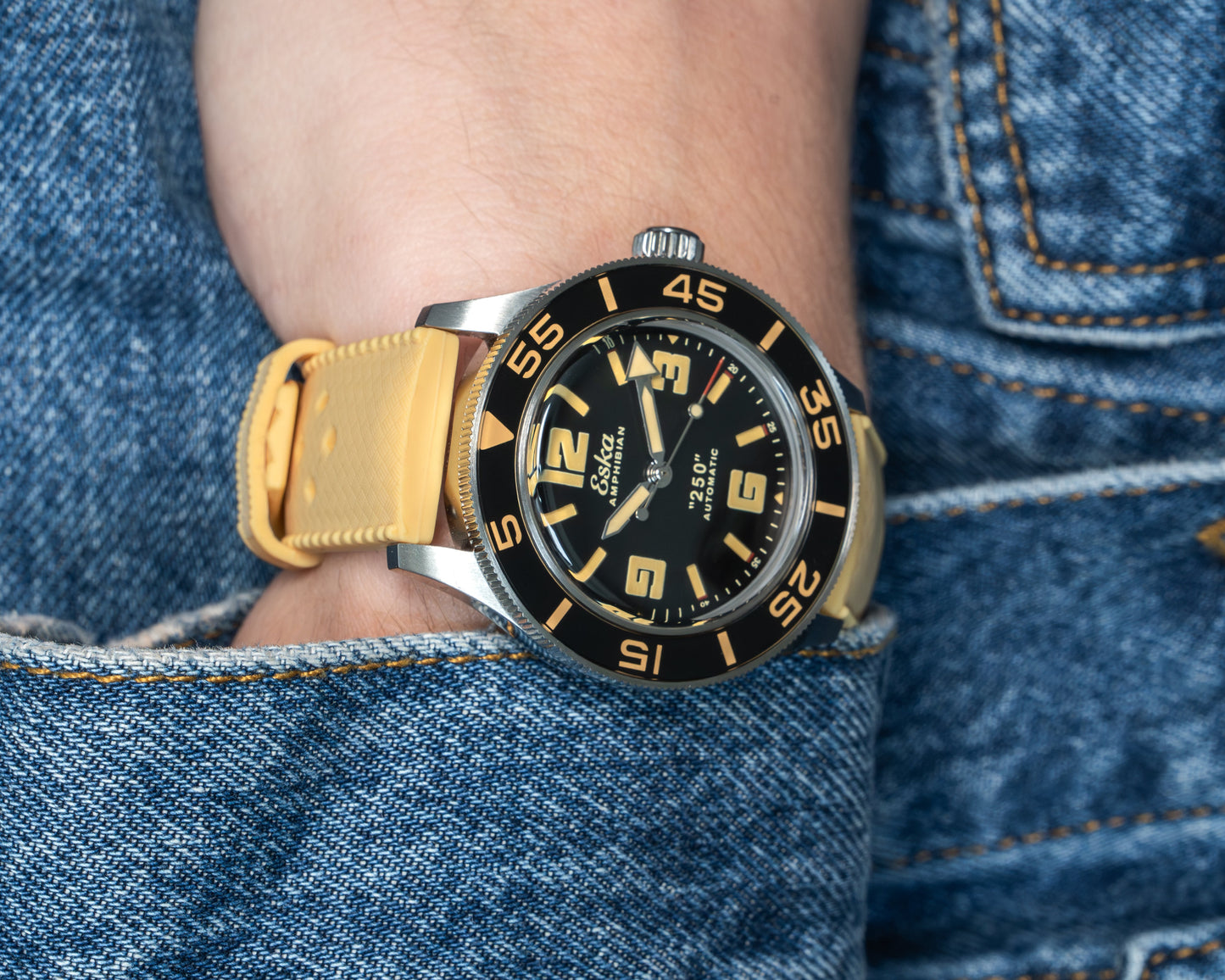 Eska Amphibian 250 - Black Shark - 1094-1 -  Montre Neuve